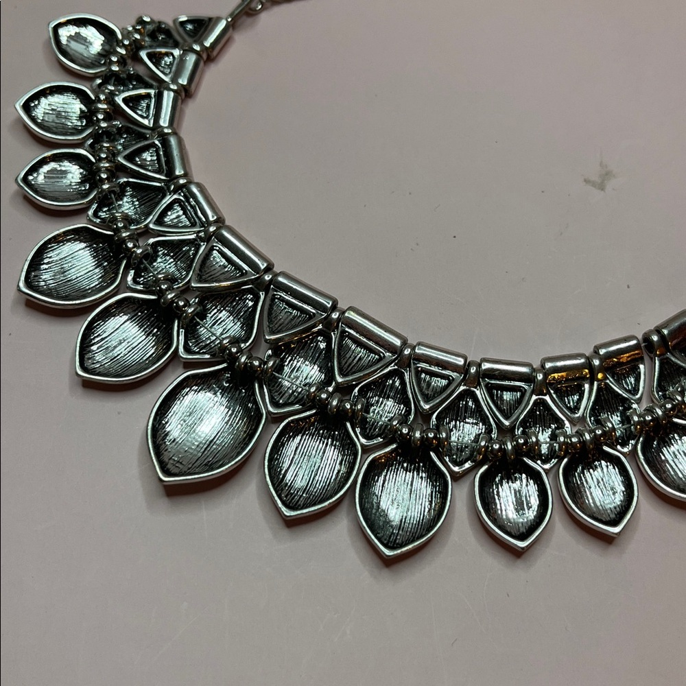 Silver Statement Necklace With Leaf Pendants - image 5
